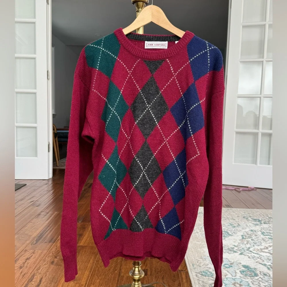 New John Ashford %100 wool crew neck sweater with argyle design size L - Picture 2 of 11